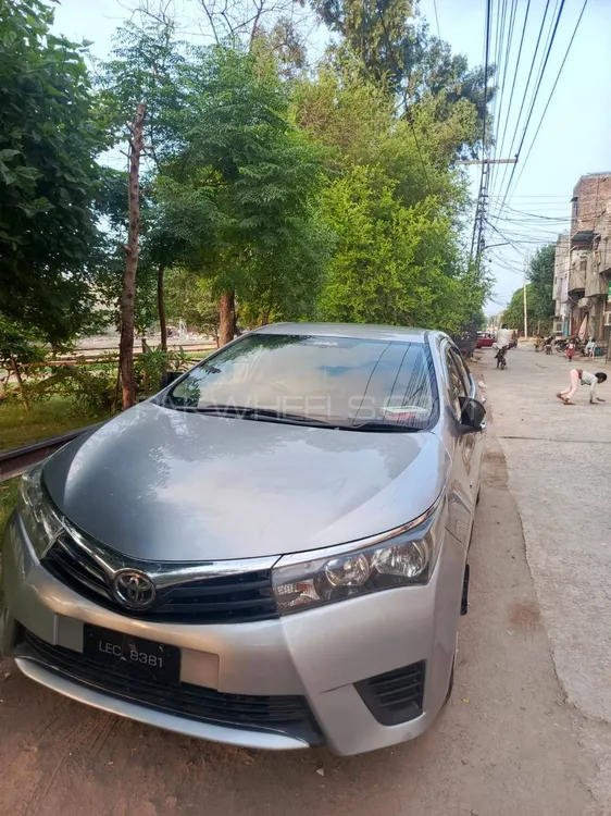Toyota Corolla 2016 for Sale in Sargodha Image-1
