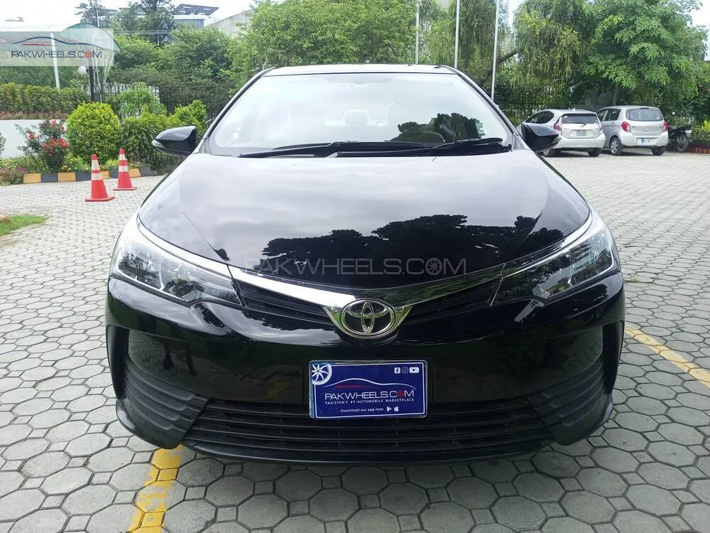 Toyota Corolla 2019 for Sale in Islamabad Image-1