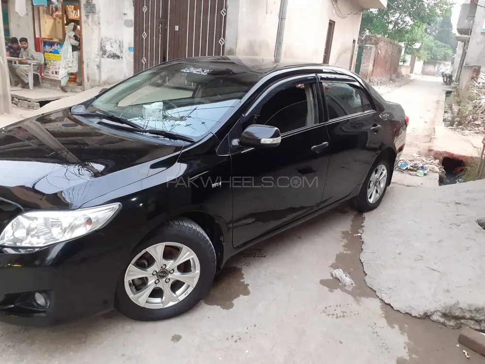 Toyota Corolla 2011 for Sale in Sialkot Image-1