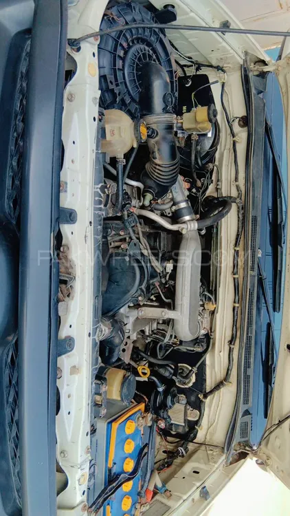 ٹویوٹا ہائیلکس 2011 for Sale in ملتان Image-1