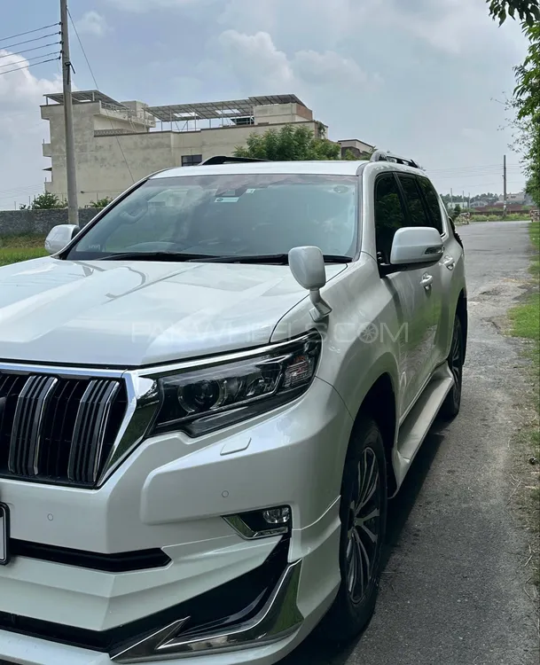 Toyota Prado 2019 for Sale in Lahore Image-1
