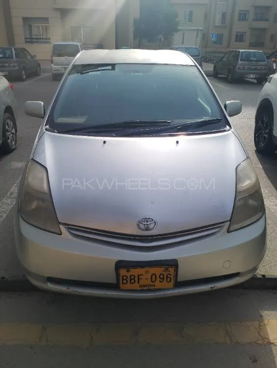 Toyota Prius 2010 for Sale in Karachi Image-1