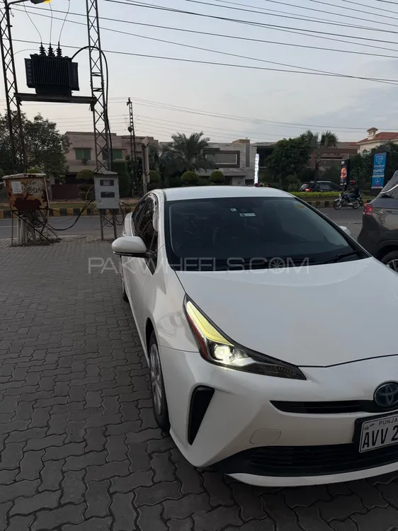 Toyota Prius 2020 for Sale in Lahore Image-1