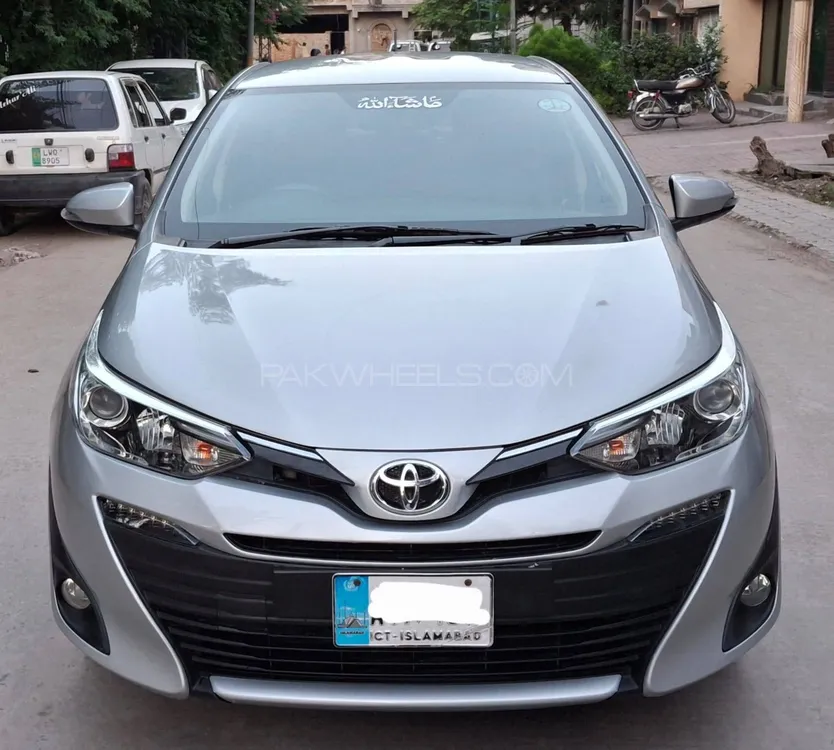 Toyota Yaris Sedan 2021 for Sale in Islamabad Image-1