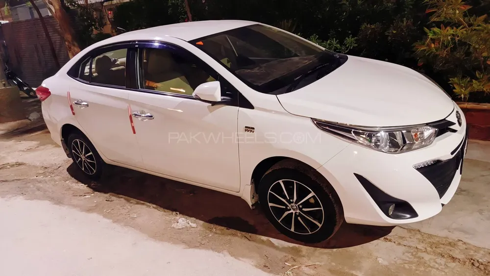 Toyota Yaris Sedan 2022 for Sale in Karachi Image-1