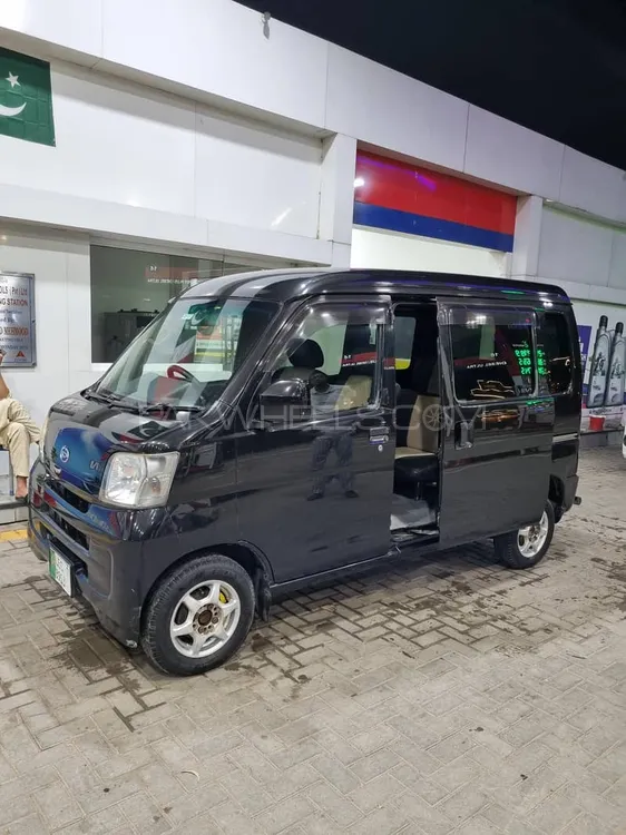 Daihatsu Hijet 2017 for Sale in Lahore Image-1