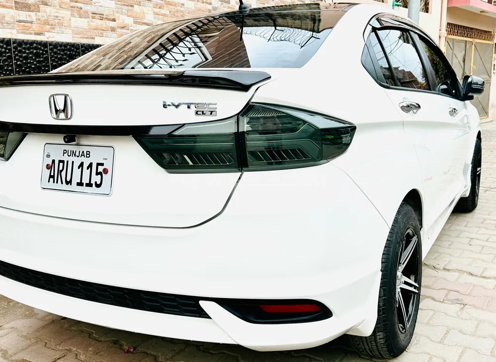 Honda City 2024 for Sale in Sialkot Image-1
