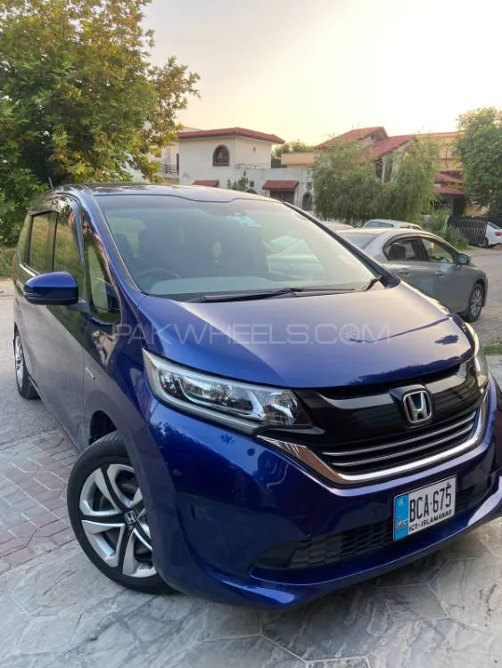 Honda Freed 2017 for Sale in Islamabad Image-1