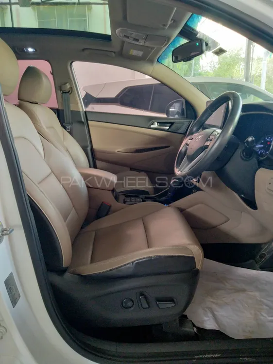 ہنڈائی ٹکسن 2022 for Sale in کراچی ہنڈائی ٹکسن 2022 for Sale in کراچی Image-13