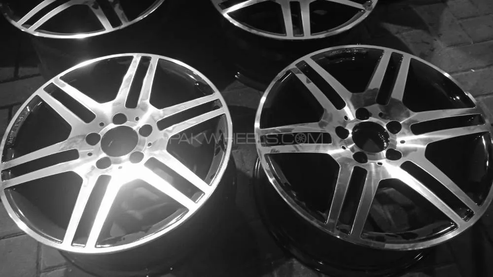 Mercedes AMG Rims (17 Inch) Image-1