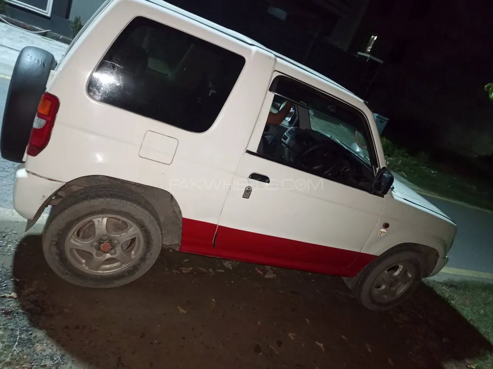 Mitsubishi Pajero 1998 for Sale in Lahore Image-1