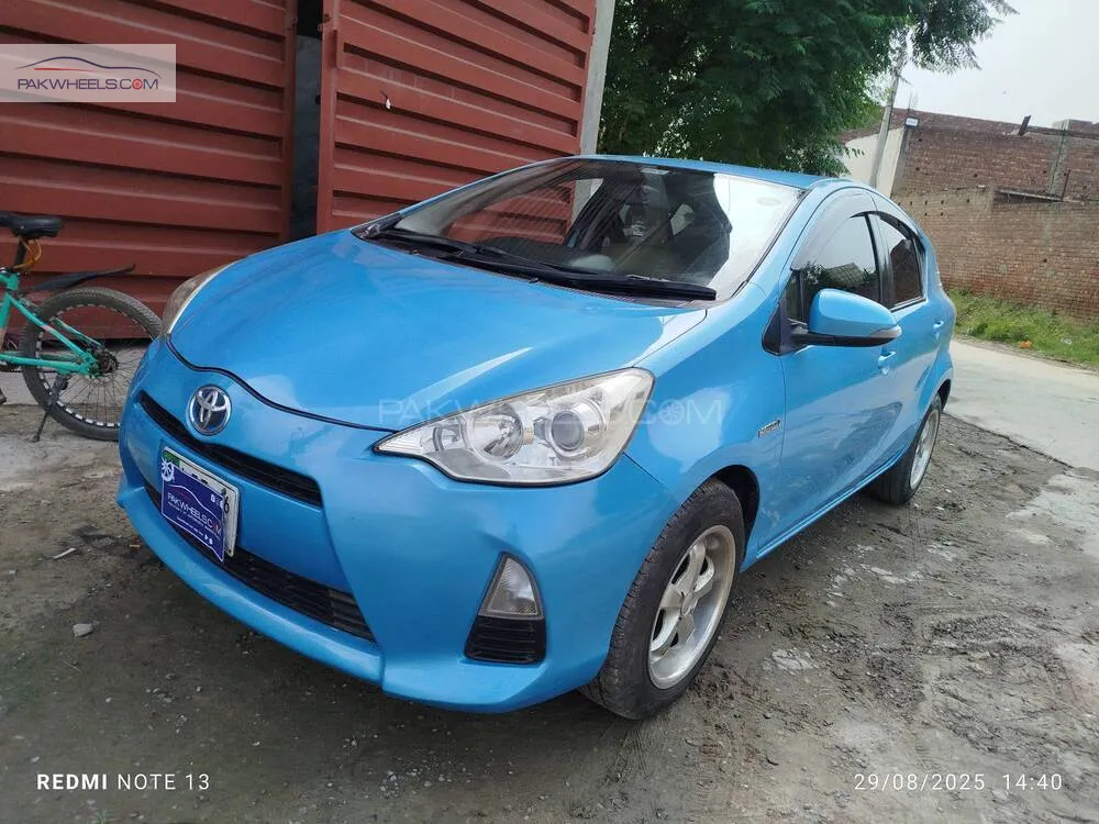 Toyota Aqua 2012 for Sale in Lahore Toyota Aqua 2012 for Sale in Lahore Image-3