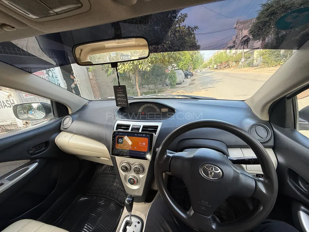 Toyota Belta 2006 for Sale in Sahiwal Image-1