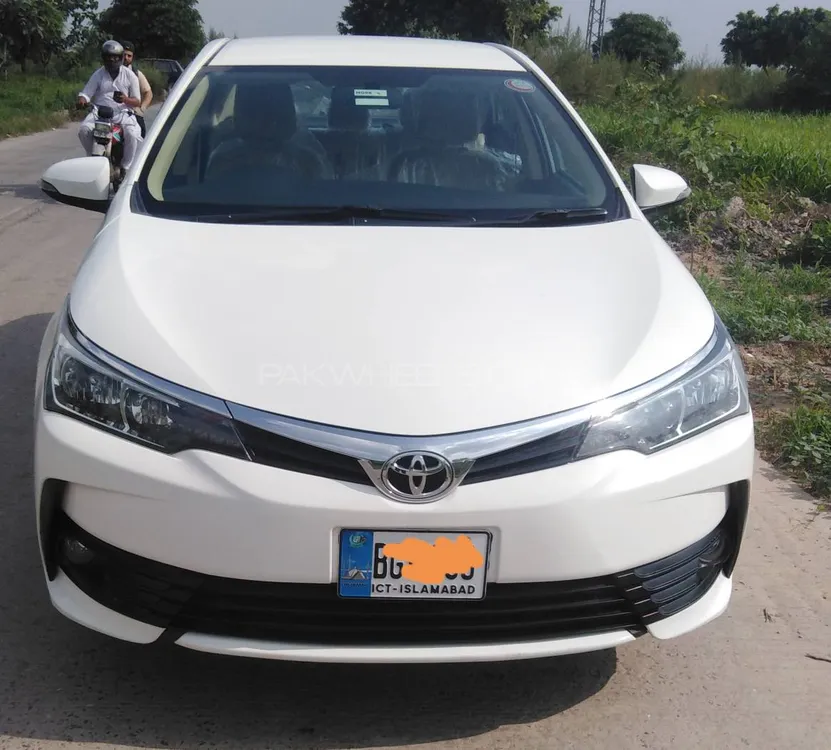 Toyota Corolla 2017 for Sale in Islamabad Image-1