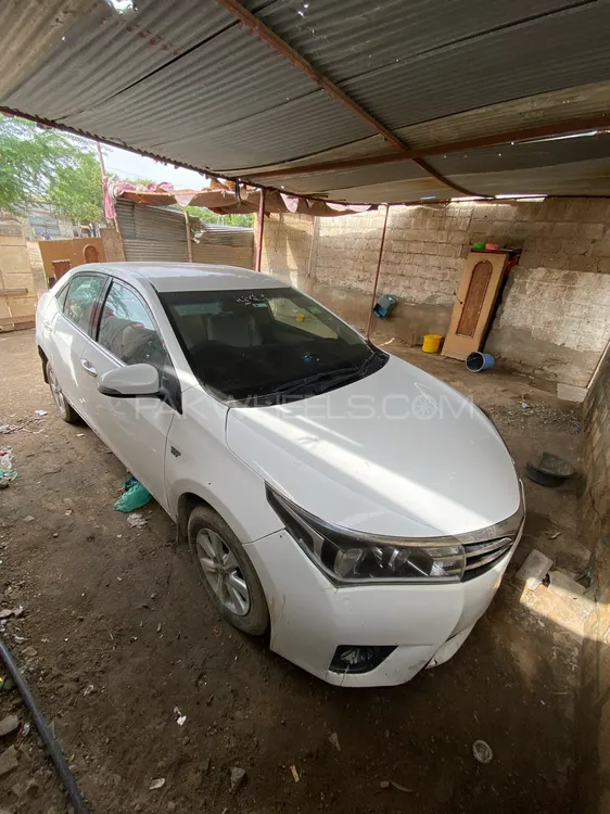 Toyota Corolla 2014 for Sale in Karachi Image-1
