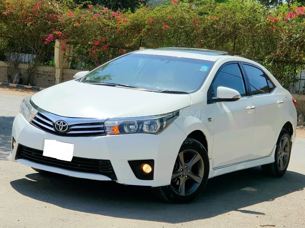 Toyota Corolla 2017 for Sale in Multan Image-1
