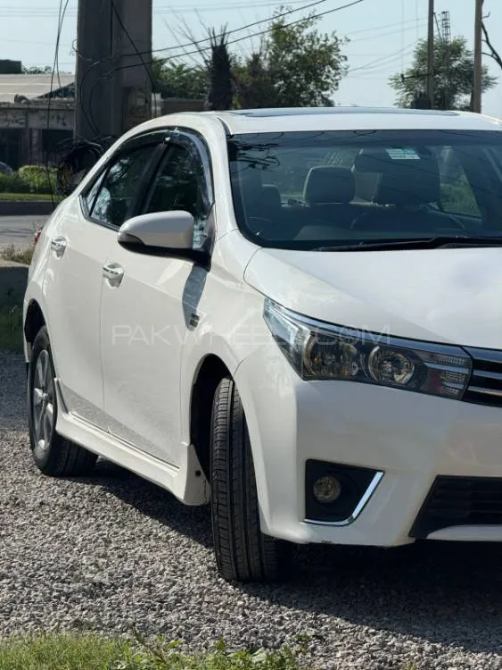 Toyota Corolla 2016 for Sale in Islamabad Image-1