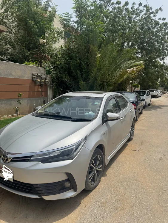 Toyota Corolla 2018 for Sale in Karachi Image-1
