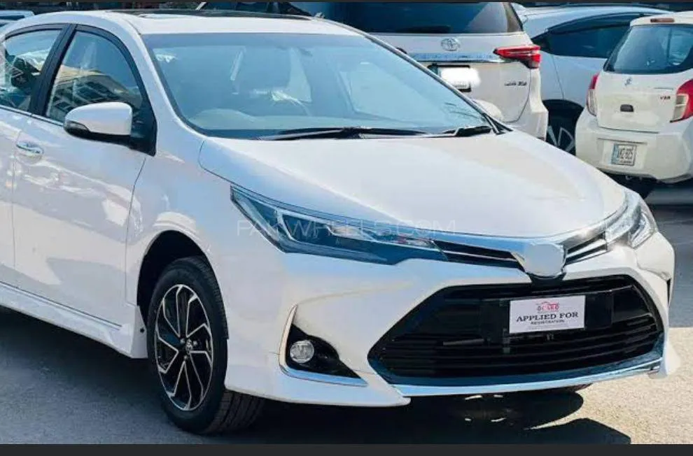 Toyota Corolla 2025 for Sale in Faisalabad Image-1