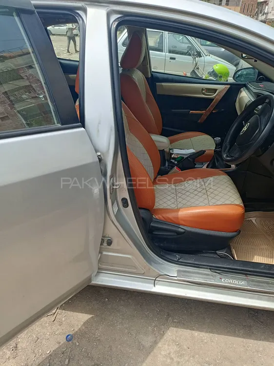 Toyota Corolla 2017 for Sale in Karachi Image-1