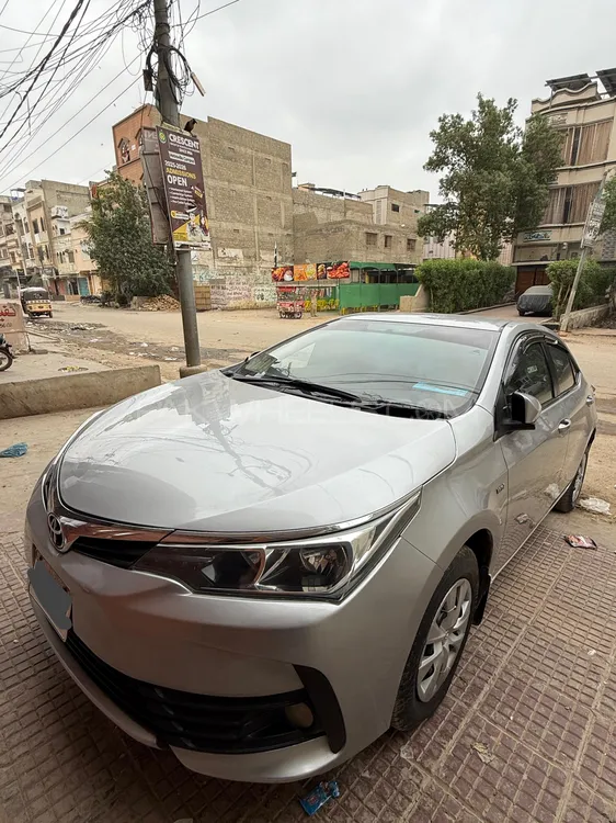 Toyota Corolla 2018 for Sale in Karachi Image-1
