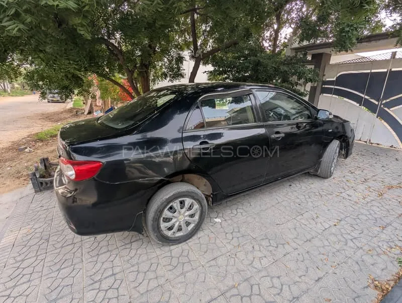 Toyota Corolla 2011 for Sale in Karachi Image-1