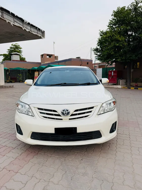 Toyota Corolla 2011 for Sale in Kabirwala Image-1