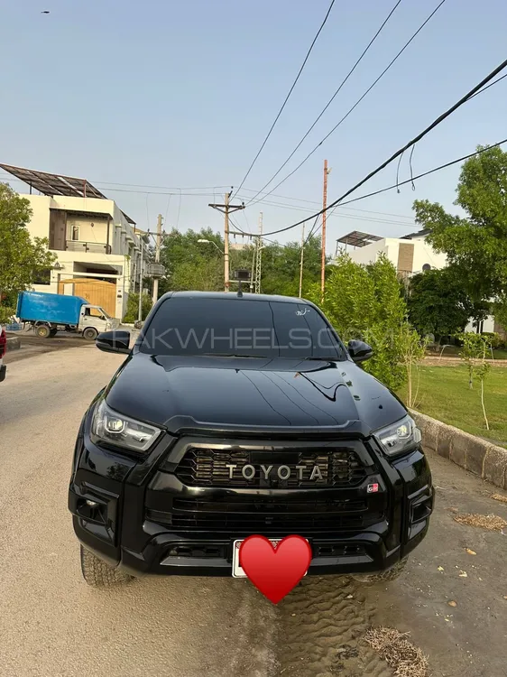 Toyota Hilux 2023 for Sale in Karachi Image-1