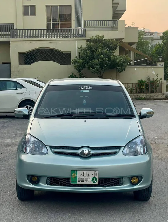 Toyota Platz 2003 for Sale in Islamabad Image-1
