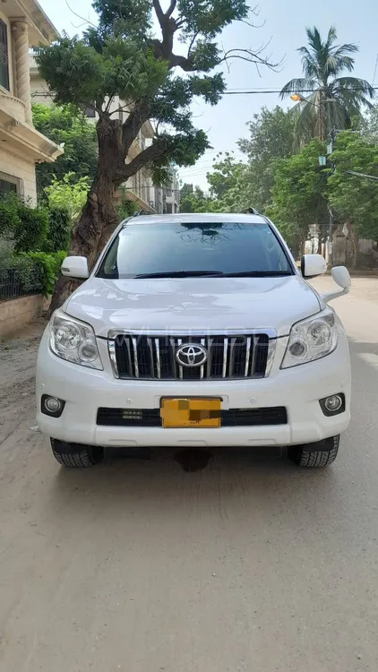 Toyota Prado 2010 for Sale in Karachi Image-1