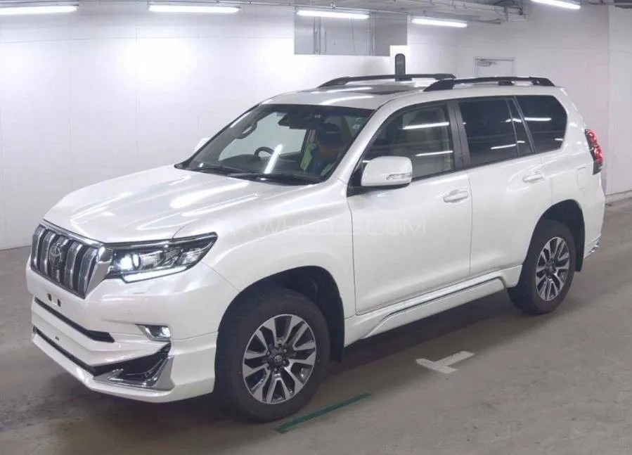 Toyota Prado 2022 for Sale in Islamabad Toyota Prado 2022 for Sale in Islamabad Image-2