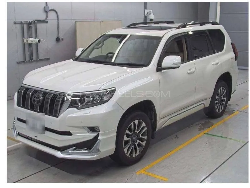 Toyota Prado 2022 for Sale in Islamabad Toyota Prado 2022 for Sale in Islamabad Image-2