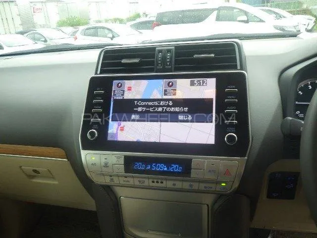 Toyota Prado 2022 for Sale in Islamabad Toyota Prado 2022 for Sale in Islamabad Image-5