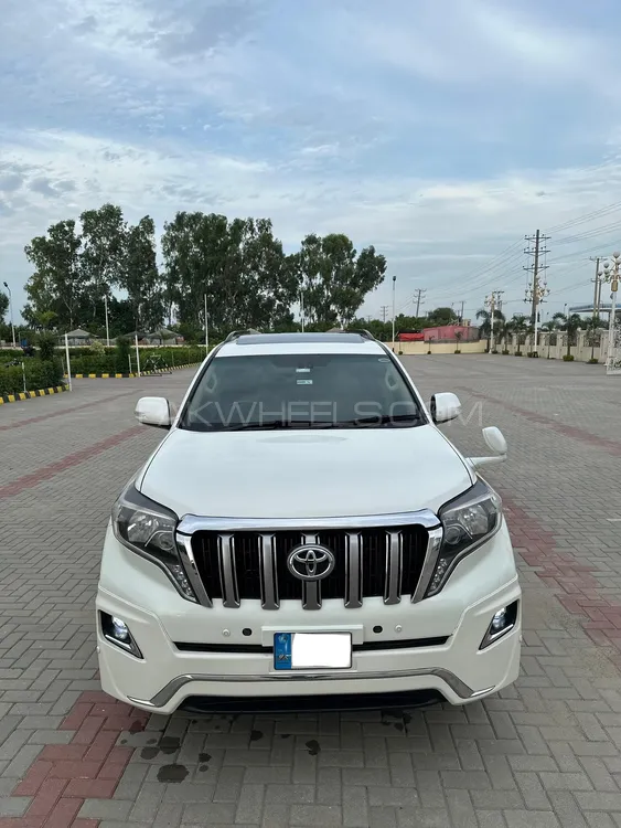 Toyota Prado 2012 for Sale in Narowal Image-1