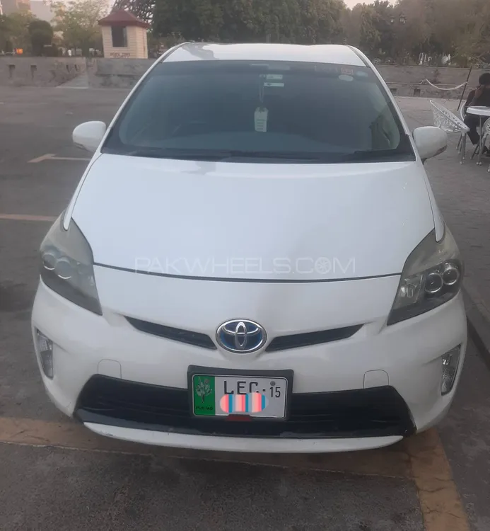 Toyota Prius 2012 for Sale in Lahore Image-1