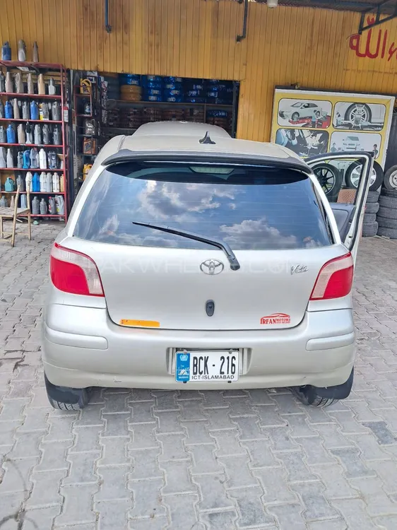 Toyota Vitz 2003 for Sale in Islamabad Image-1