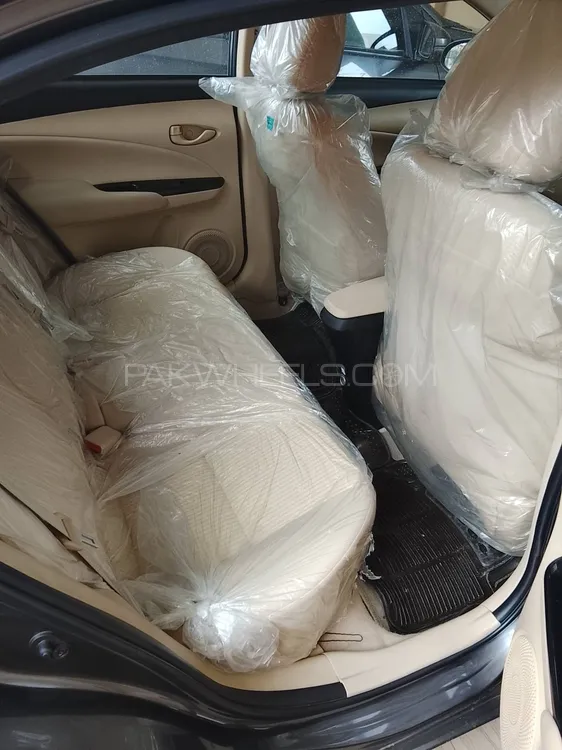 Toyota Yaris Sedan 2021 for Sale in Lahore Image-1