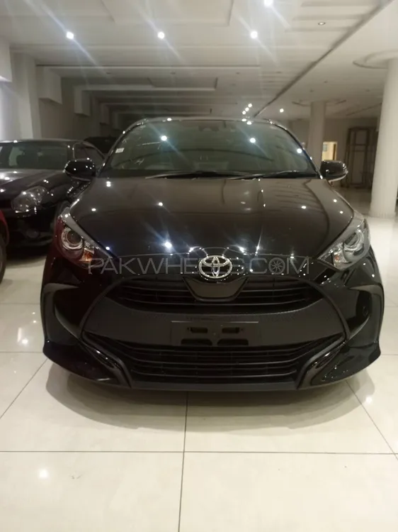 Toyota Yaris Hatchback 2022 for Sale in Lahore Image-1