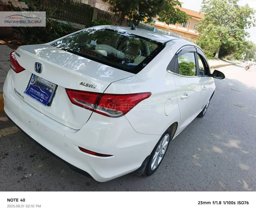 Changan Alsvin 2023 for Sale in Islamabad Changan Alsvin 2023 for Sale in Islamabad Image-6