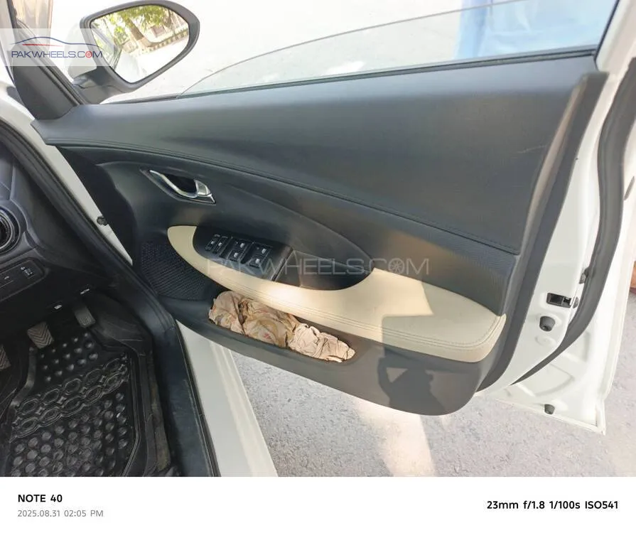 Changan Alsvin 2023 for Sale in Islamabad Changan Alsvin 2023 for Sale in Islamabad Image-15