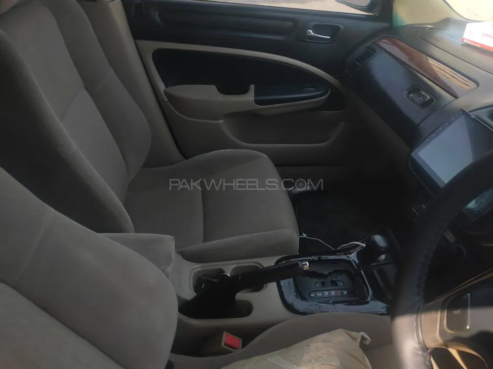 Honda Accord 2001 for Sale in Lahore Honda Accord 2001 for Sale in Lahore Image-6