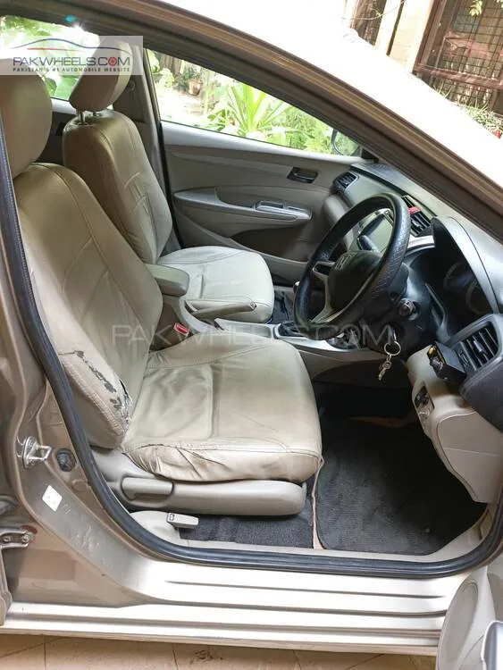 Honda City 2015 for Sale in Karachi Honda City 2015 for Sale in Karachi Image-10