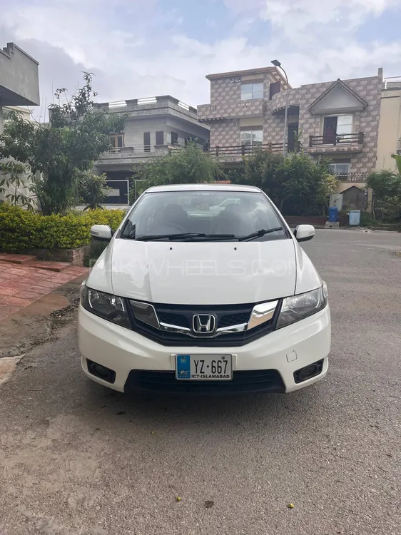 Honda City 2013 for Sale in Islamabad Image-1