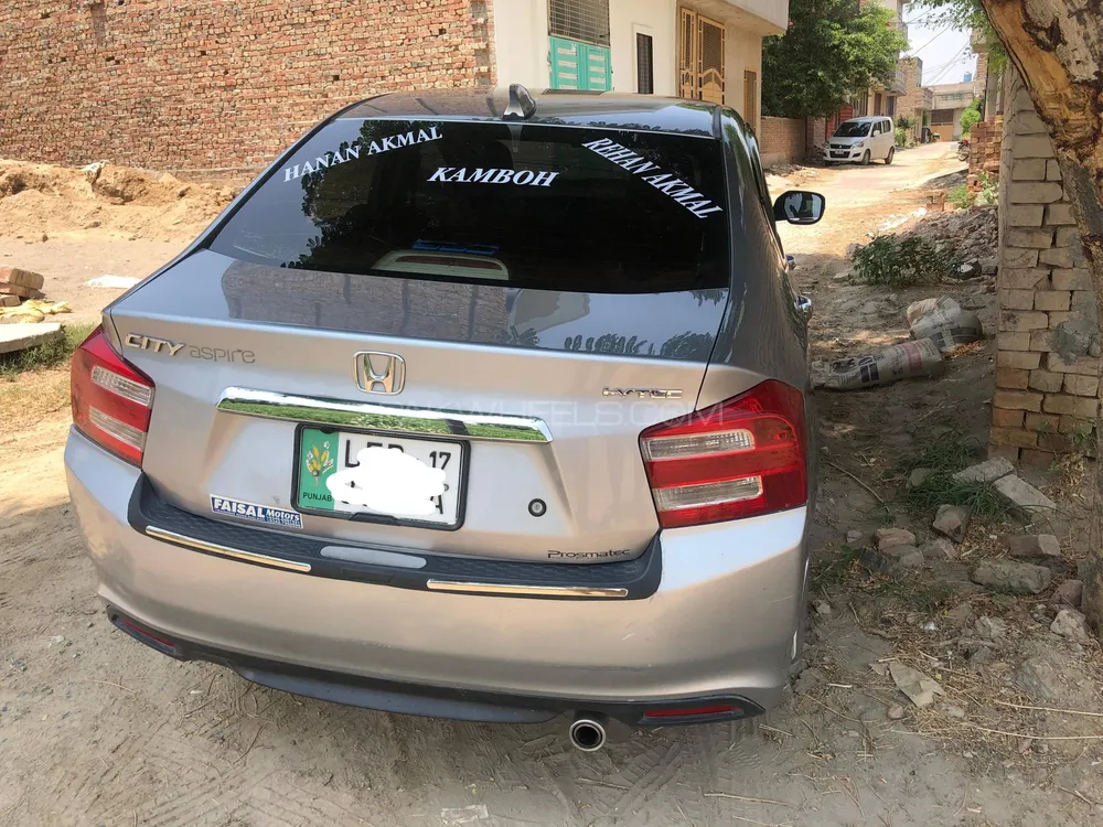 Honda City 2017 for Sale in Lahore Image-1