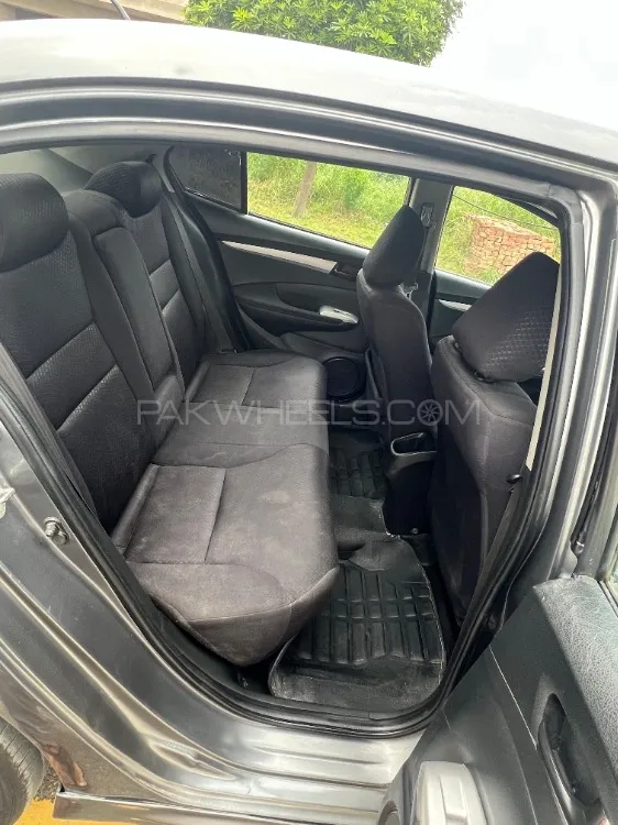 Honda City 2011 for Sale in Faisalabad Honda City 2011 for Sale in Faisalabad Image-7