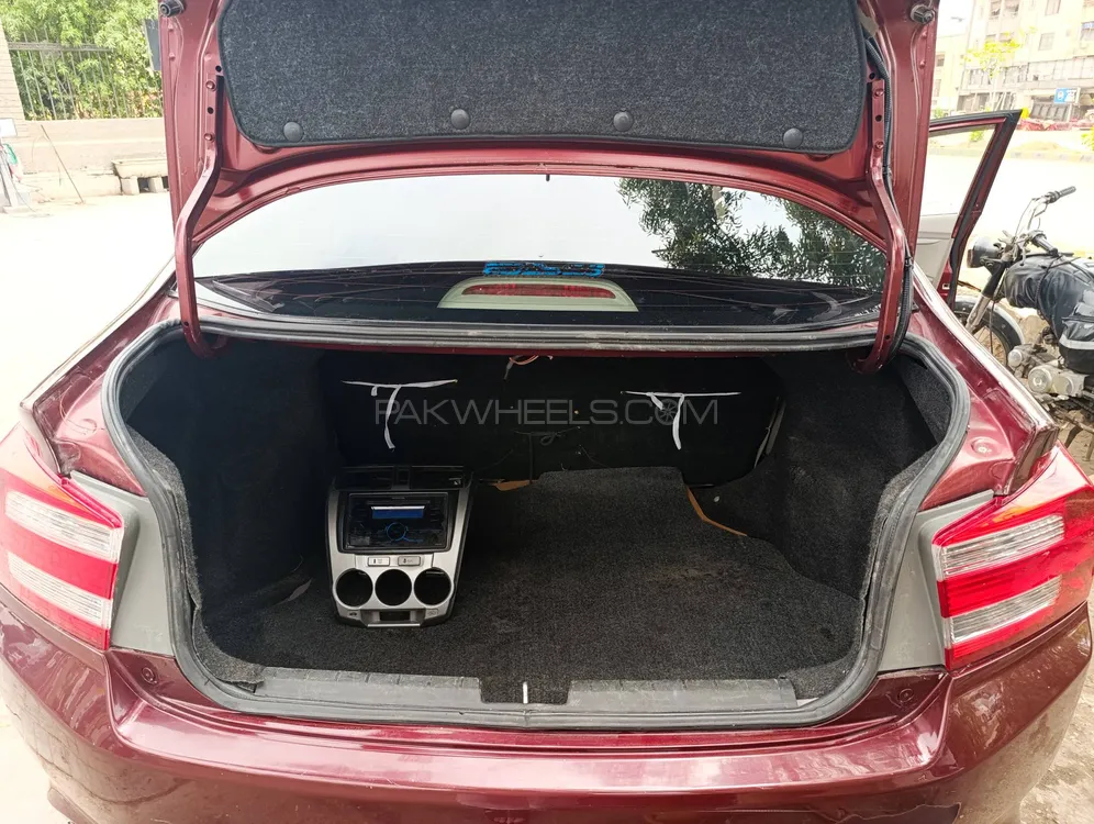 Honda City 2018 for Sale in Karachi Image-1