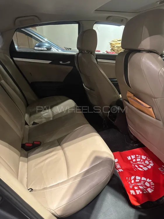Honda Civic 2018 for Sale in Islamabad Honda Civic 2018 for Sale in Islamabad Image-11