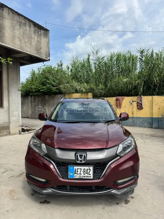 Honda Vezel 2015 for Sale in Rawalpindi Image-1