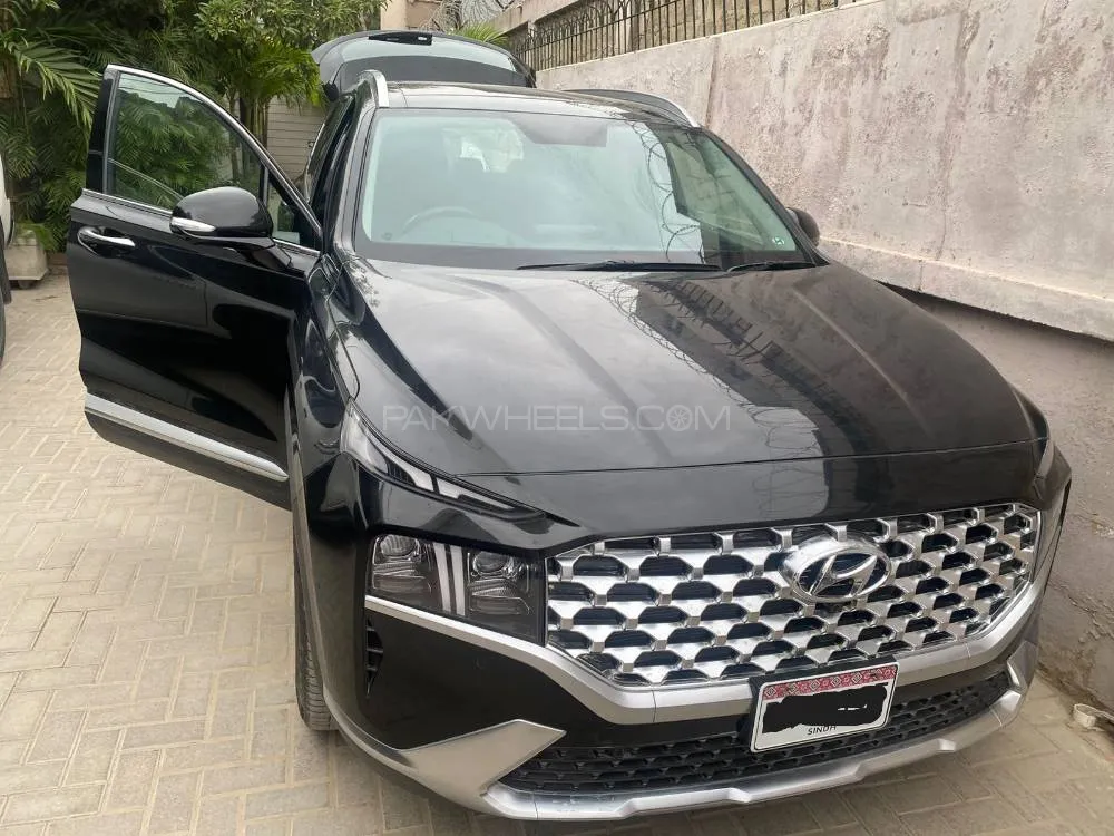 Hyundai Santa Fe 2024 for Sale in Karachi Image-1