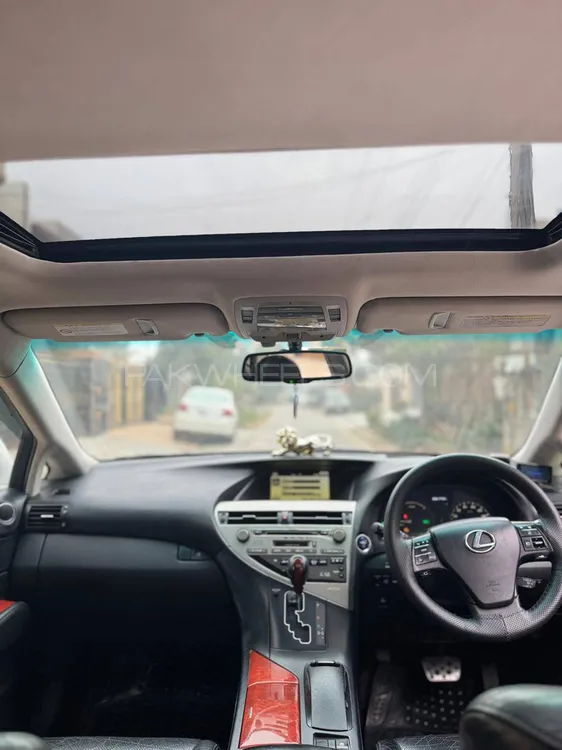 Lexus RX Series 2009 for Sale in Lahore Lexus RX Series 2009 for Sale in Lahore Image-6